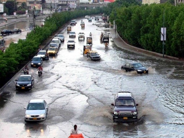 is it gonna rain today in karachi