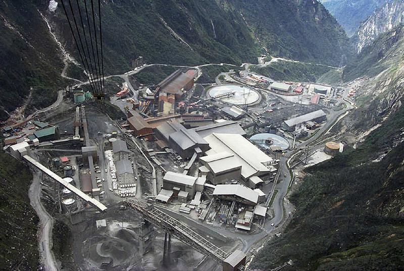 an aerial view of a giant mine run by us firm freeport mcmoran cooper amp gold inc at the grassberg mining operation in indonesia 039 s papua province photo reuters