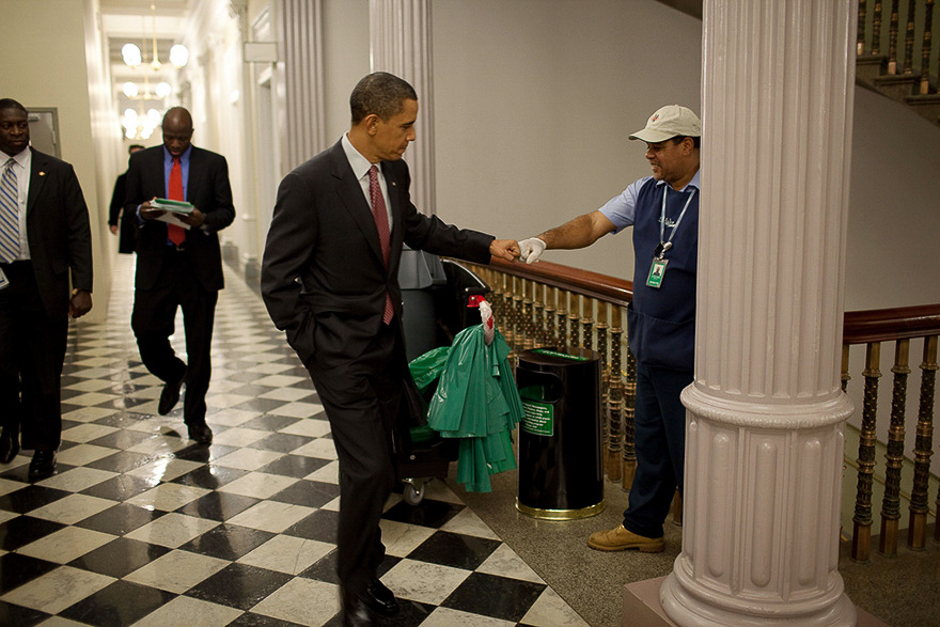 2_zkn_barack-obama-photographer-pete-souza-white-house-40-5763e3b3d3eee__880_obama-whitehouse