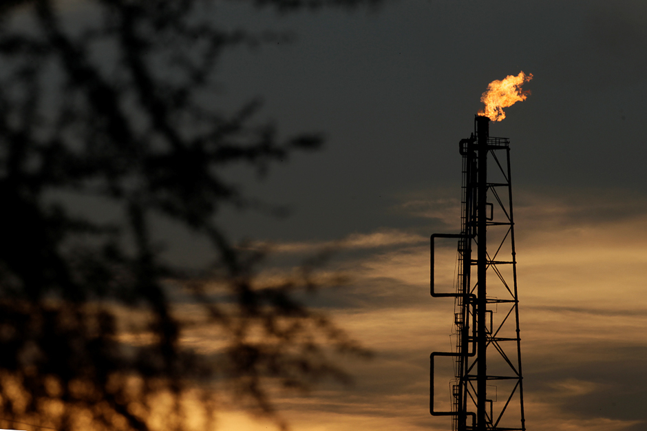 A flare stack of the refinery of Mexico's national oil company Pemex is seen in Cadereyta, Mexico. PHOTO: REUTERS