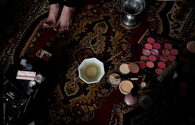  Make up lies on the floor as members of the transgender community prepare for Shakeela's party in Peshawar, Pakistan January 22, 2017. PHOTO: REUTERS