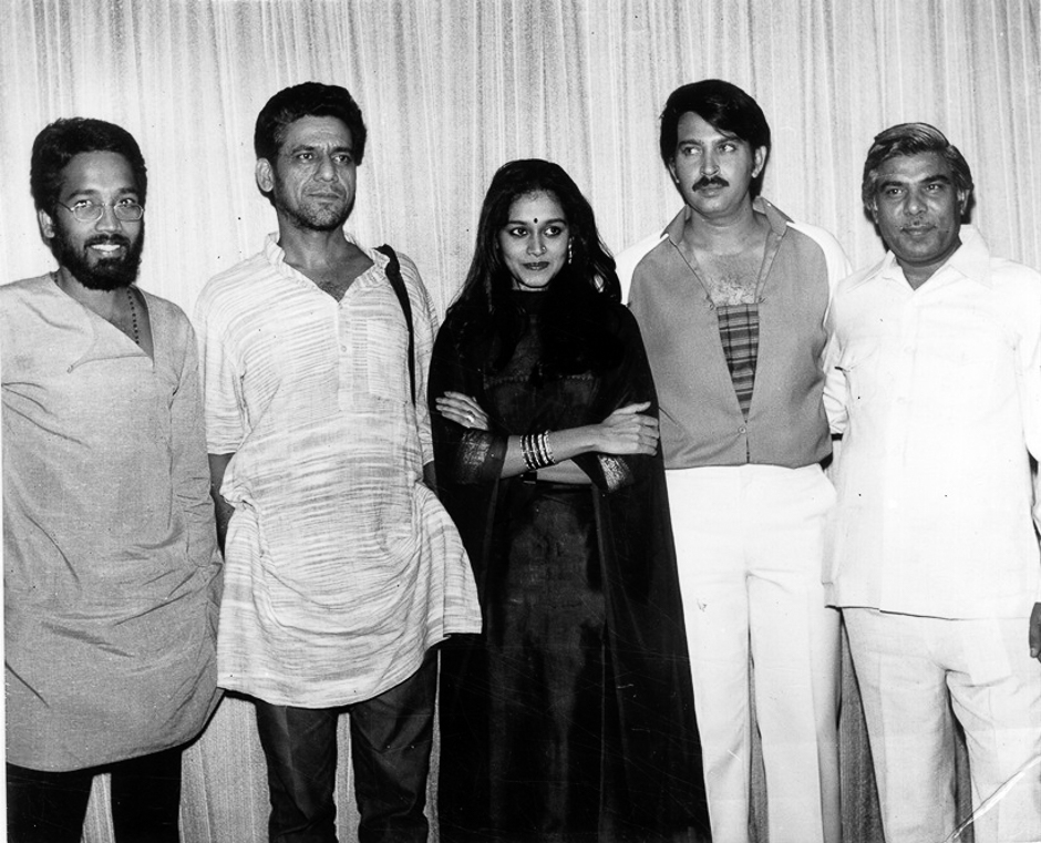 Director Shashi Lal Nair, Om Puri, Supriya Pathak, Rakesh Roshan and Producer BS Grover on the set of film BAHU KI AWAAZ. Express archive photo