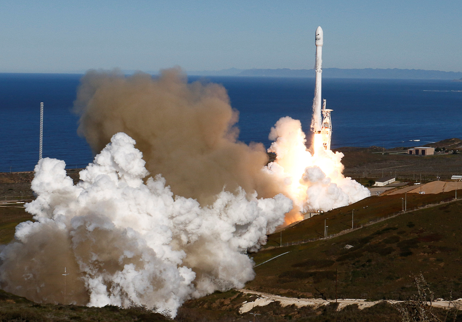 SpaceX Falcon rocket lifts off from Space Launch Complex 4E at Vandenberg Air Force Base, California, US. PHOTO: REUTERS