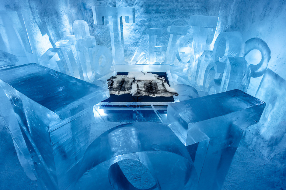 A suite designed by John Bark and Charli KasselbaÌck and inspired by typography. PHOTO: ASAF KILGER/ICE HOTEL 