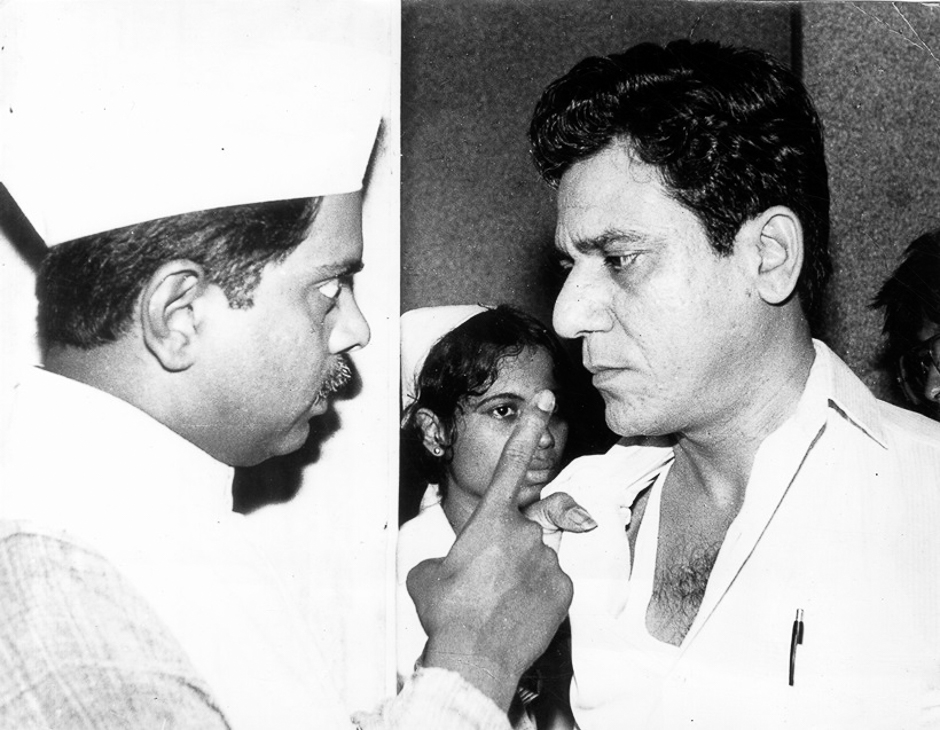 Actor Om Puri and Sadashiv Amrapurkar. Express archive photo