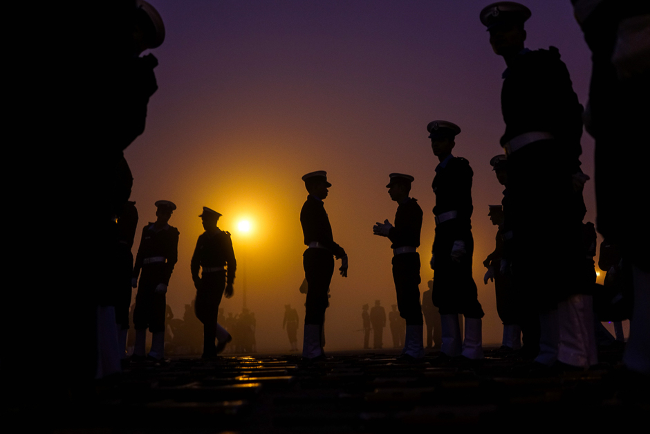 Indian military personnel prepare to march as they rehearse for the forthcoming Republic Day parade at Rajpath in New Delh. PHOTO: AFP