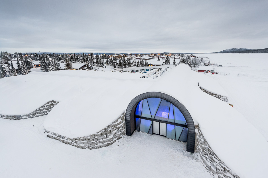 Entrance of the Ice Art Hall. PHOTO: ASAF KILGER/ICE HOTEL 