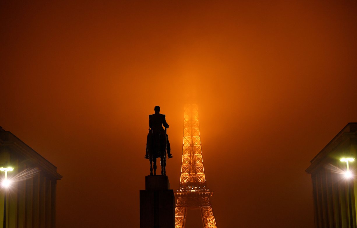 The top of the Eiffel tower is hidden by a thick blanket of fog, Paris, France. PHOTO: AFP