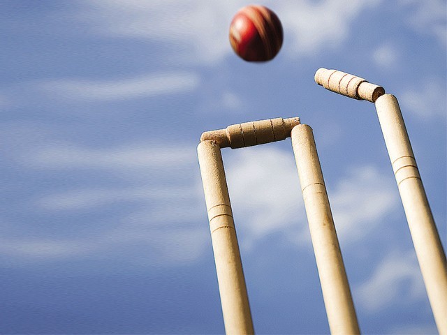 Cricket: Free coaching for young cricketers - The Express Tribune