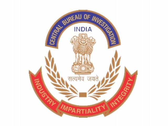 बेंगलुरु के कस्टम और जीएसटी से जुड़े तीन अफसरों के खिलाफ मामला दर्ज