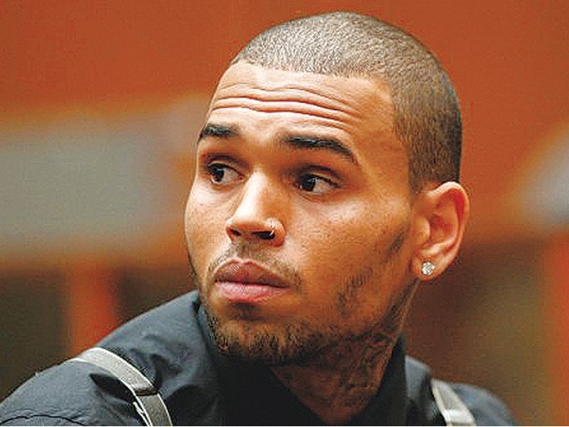 Chris Brown wants to quit the industry because he is fed up of still hitting the headlines for the domestic violence altercation he had with ex-girlfriend Rihanna back in 2009. PHOTO: FILE