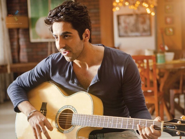 Ayushmann says if one is in a steady relationship, there is no fun without being messy. PHOTO: FILE 