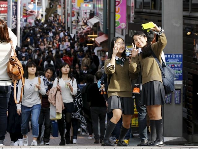 Japan Says Un Retracts Remarks On Schoolgirl Sex The