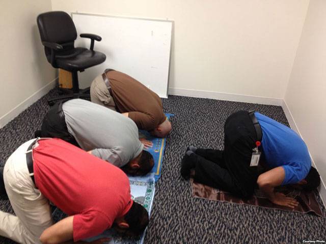 Wisconsin Company Fires Seven Muslim Workers In Prayer Break Dispute The Express Tribune