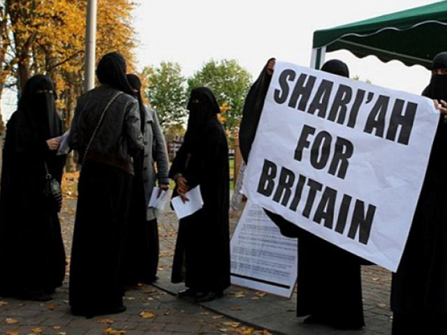 Britain Launches Review Into Sharia Courts The Express Tribune   1111312 Sharia 1464325208 573 640x480 