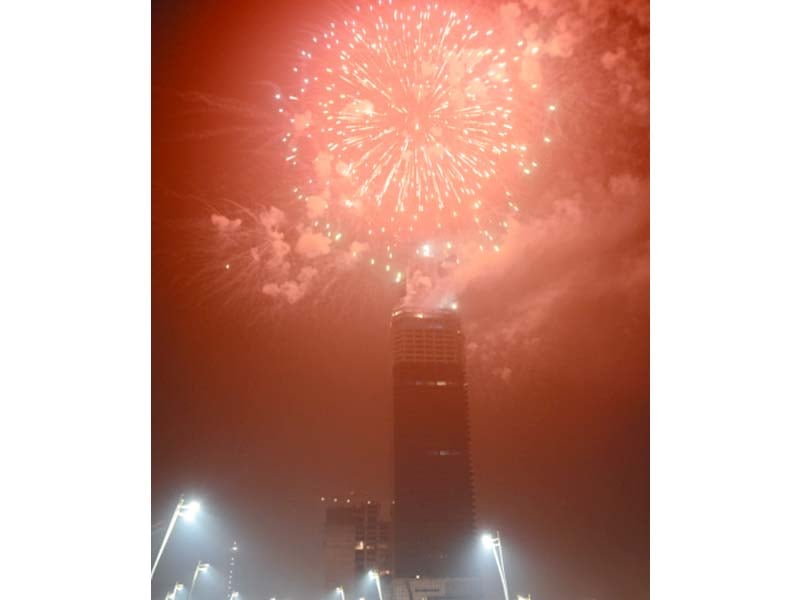 bahria town organises spectacular fireworks