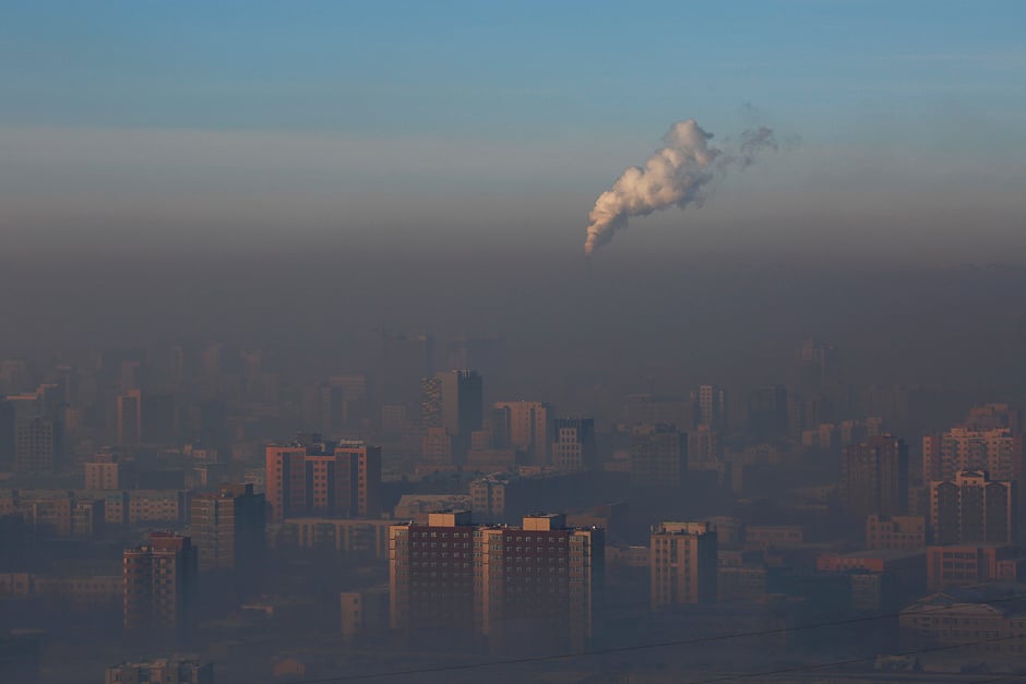 Emissions from a power plant chimney rise over Ulaanbaatar, Mongolia. PHOTO: REUTERS