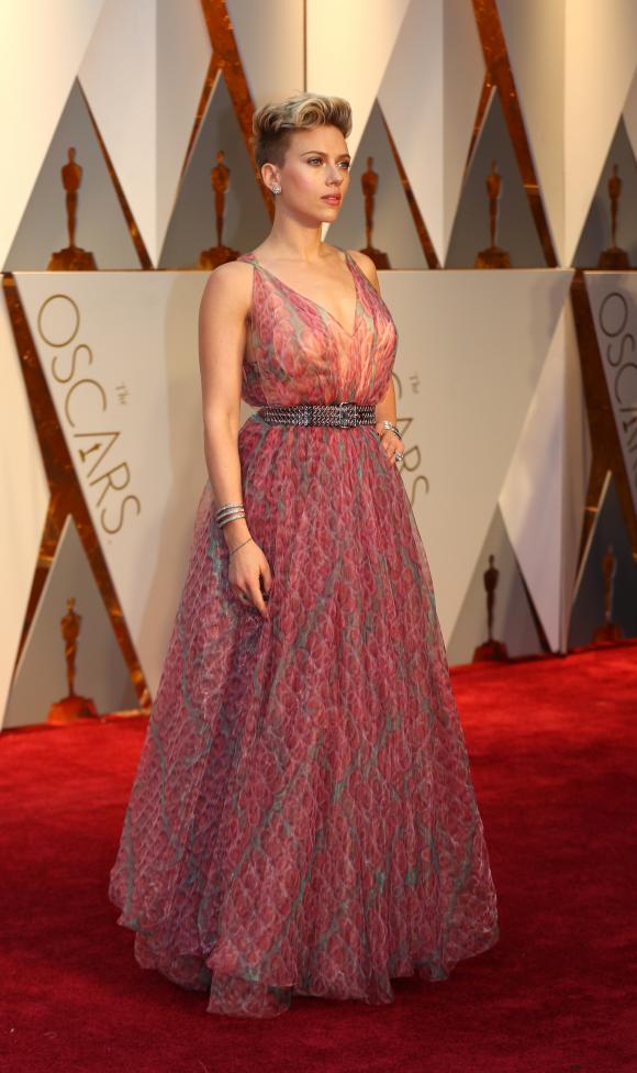 Actress Scarlett Johansson. REUTERS/Mike Blake