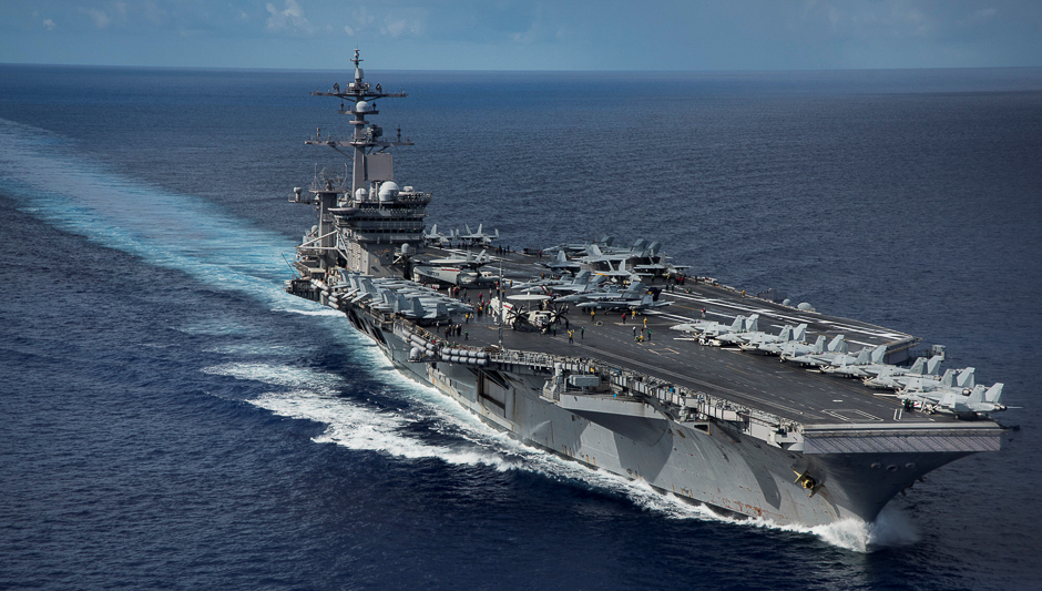 The Nimitz-class US Navy aircraft carrier USS Carl Vinson transits the Philippine Sea while conducting a bilateral exercise with the Japan Maritime Self-Defence Force. PHOTO: REUTERS
