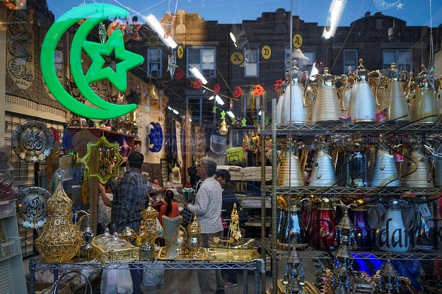Muslims shop for decorations ahead of the first day of Ramadan in Brooklyn, New York, U.S. May 26, 2017. REUTERS/Amr Alfiky Picture taken on May 26, 2017.