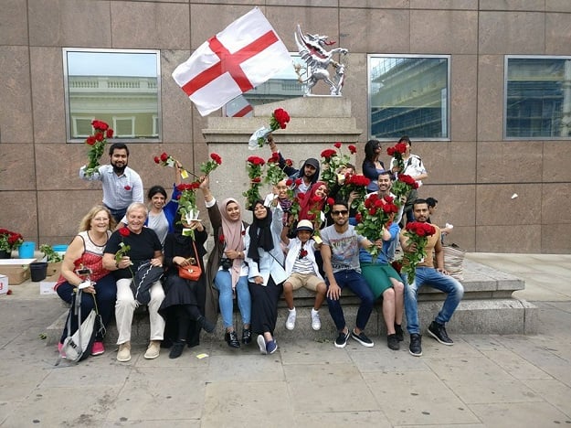 Organisers, Londoners and tourists at the London Bridge during the demonstration. PHOTO: 1000 ROSES LONDON 