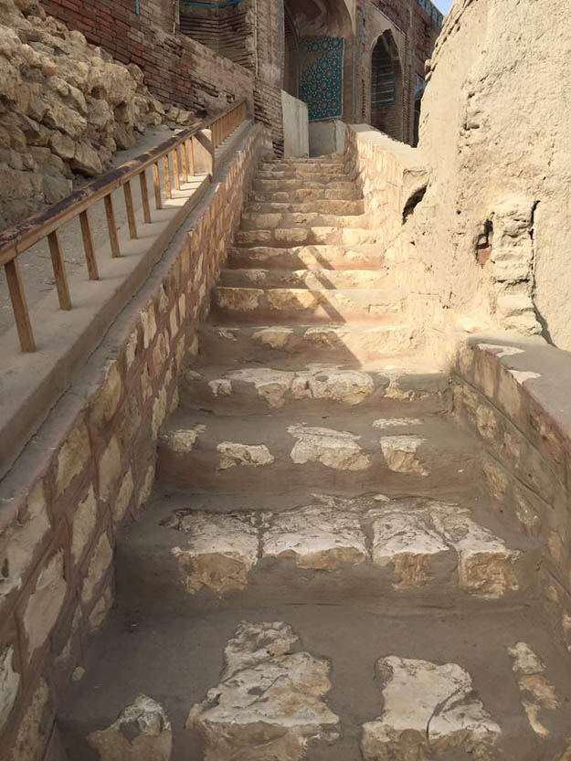 There are 30 steps leading up the hill to the cave that houses the shrine. PHOTO: YUSRA SALIM/EXPRESS