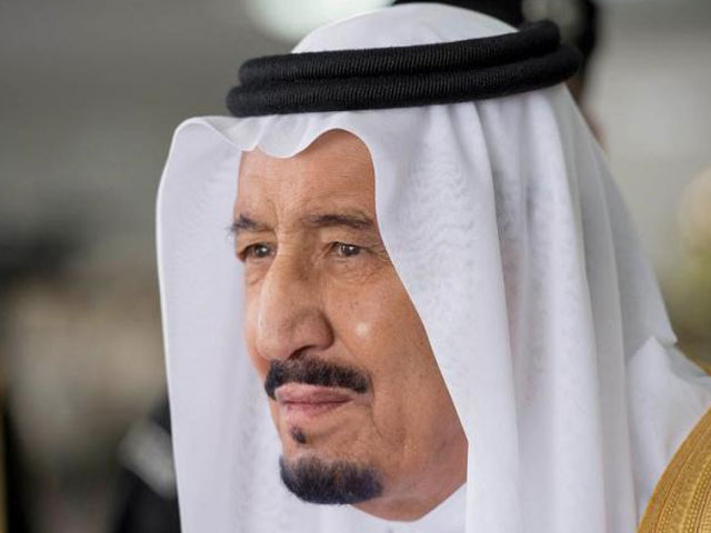 saudi arabia 039 s king salman bin abdulaziz al saud stands during a reception ceremony for british prime minister theresa may in riyadh saudi arabia april 5 2017 photo reuters