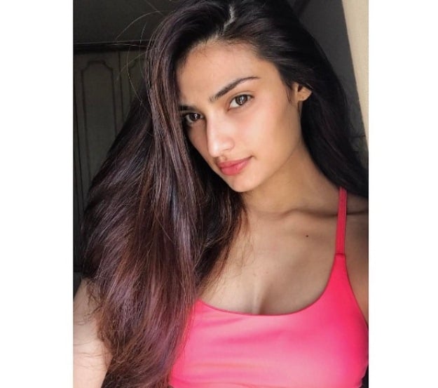 athiya shetty suniel shettys daughter says being a star child is a disadvantage