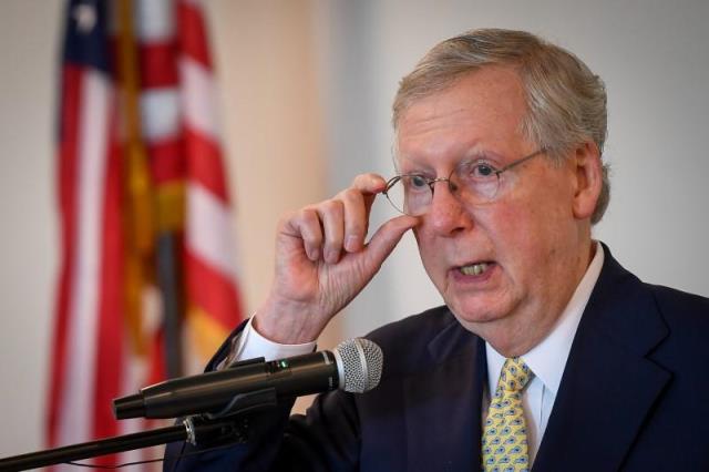 senate majority leader mitch mcconnell speaks at a harden county republican party fundraiser in elizabethtown kentucky u s june 30 2017 photo reuters