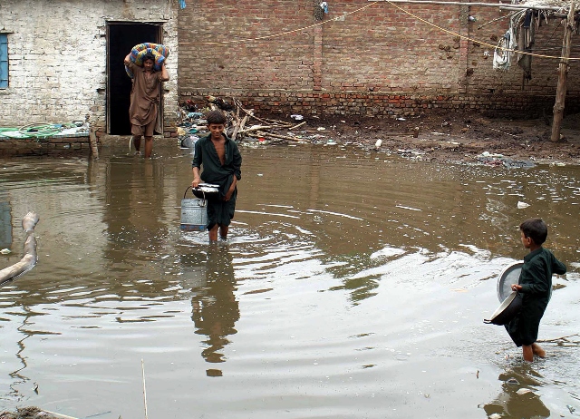 the metrological office has predicted more rainfall in sindh south punjab and eastern balochistan in the next 24 hours and has issued a warning that it might cause flooding in these areas photo ppi file