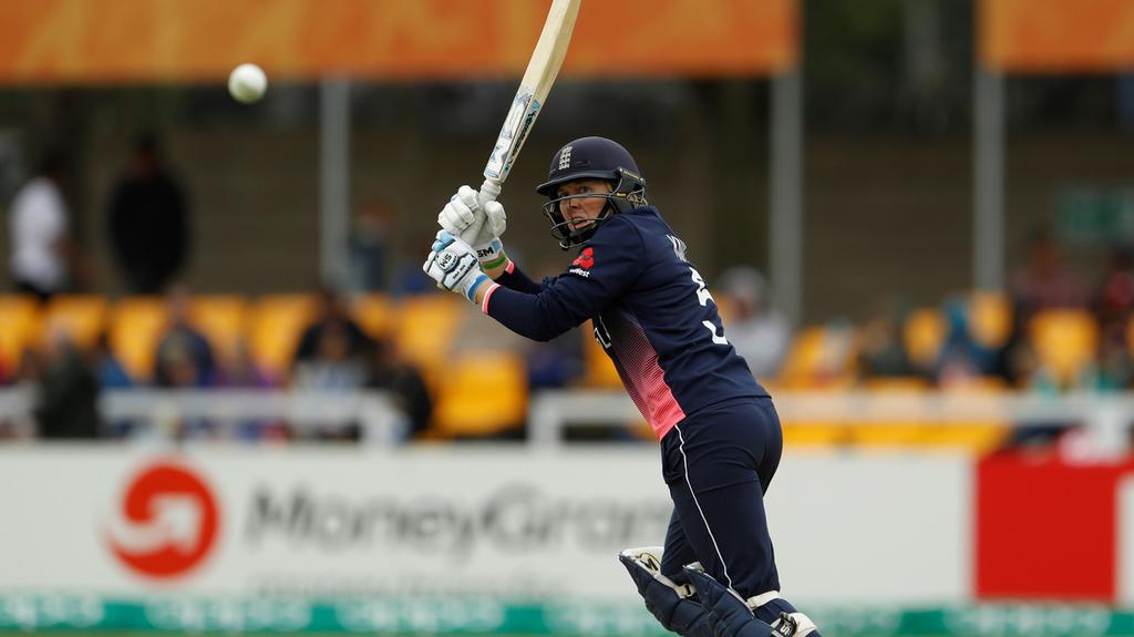 awaiting fellow finalists two time world cup winners england will find out who they play in sunday 039 s sold out final at lord 039 s when reigning champions australia take on india at derby on thursday photo reuters