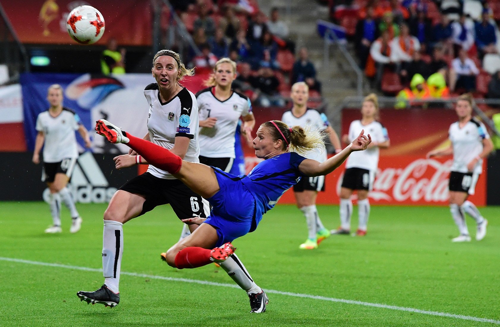 attack v defence both managers agreed that austria came into the match looking for a draw leaving little mystery regarding which side was happier after the 1 1 stalemate photo afp