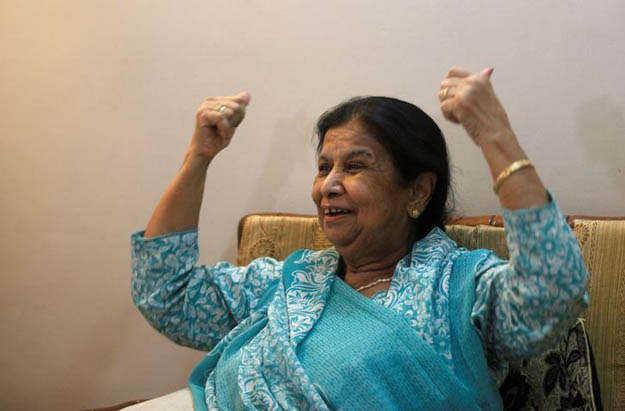Rehana Khursheed Hashmi, 75, migrated from India with her family in 1960 and whose relatives, live in India, gestures as she speaks with Reuters at her residence in Karachi, Pakistan August 7, 2017. Picture taken August 7, 2017. PHOTO: REUTERS
