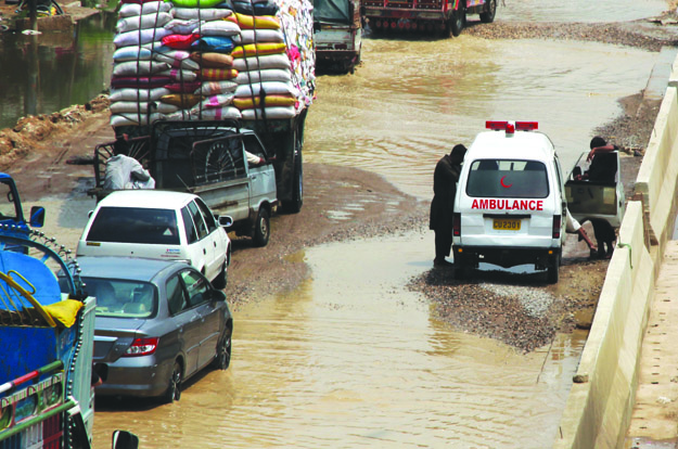 Pakistan Meteorological Department spokesperson shared that the rainfall system will lose its intensity by late Wednesday night. PHOTO: ATHAR KHAN/EXPRESS