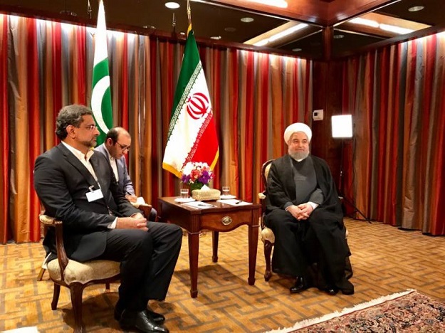 Iranian President Rouhani with PM Abbasi PHOTO: RADIOPAK