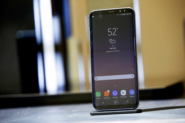 a samsung galaxy s8 smartphone is pictured at the introduction of the galaxy s8 and s8 smartphones during the samsung unpacked event in new york city united states march 29 2017 photo reuters