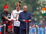 indias-new-president-ram-nath-kovind-inspects-an-honour-guard-after-being-sworn-in-at-the-rashtrapati-bhavan-presidential-palace-in-new-delhi