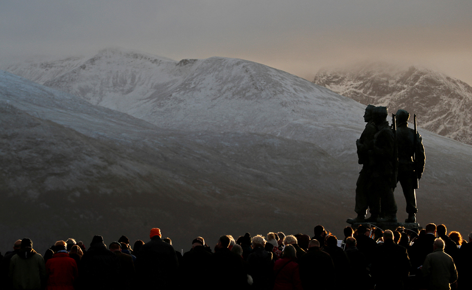 Veterans attend a service of Remembrance at the Commando Memorial at Spean Bridge, Scotland. PHOTO: REUTERS