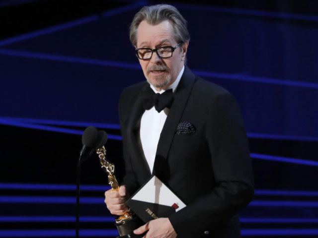 90th Academy Awards - Oscars Show - Hollywood, California, U.S., 04/03/2018 - Gary Oldman accepts the Oscar for Best Actor for 