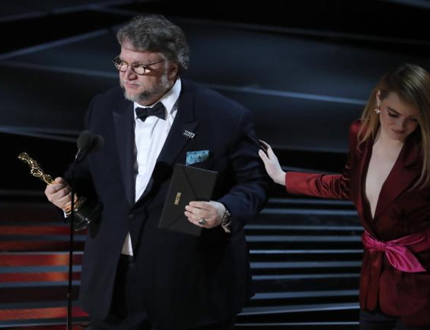 90th Academy Awards - Oscars Show - Hollywood, California, U.S., 04/03/2018 - Guillermo del Toro accepts the Oscar for Best Director for 
