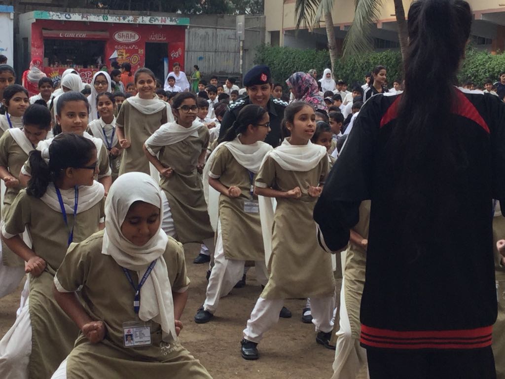 Many parents praised the police officers for the classes. PHOTO: COURTESY SHO GHAZALA PERVEEN