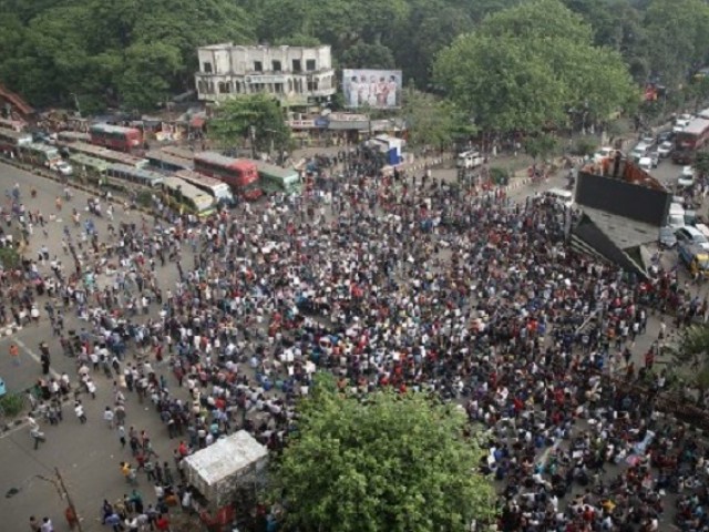 100 Injured In Major Student Protests In Bangladesh | The Express Tribune