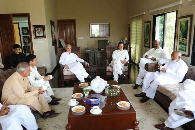PPP leader meets Imran Khan at Bani Gala. PHOTO: PTI OFFICIAL