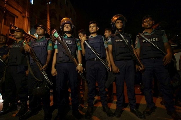 Bangladesh has been waging a campaign against JMB and other homegrown militant outfits in the wake of attacks including the assault on a cafe in Dhaka that left 22 people dead in July 2016. PHOTO: sg.news.yahoo.com