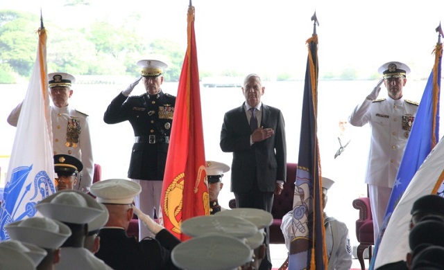 us pacific command head admiral harry harris l general joe dunford chairman of the joint chiefs of staff 2nd l us defense secretary jim mattis and admiral john richardson r attend a change of command ceremony in pearl harbor hawaii on may 30 2018 photo afp