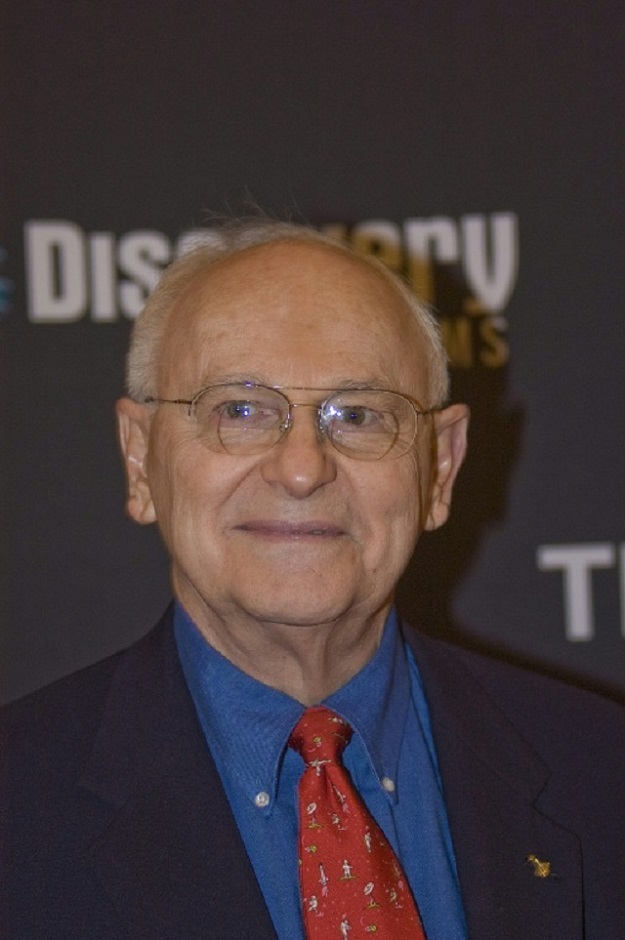 Alan Bean, pictured in 2007, walked on the moon and later became an artist who created Apollo-themed paintings. PHOTO: AFP
