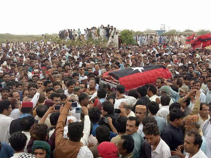 Funeral procession of Palijo. PHOTO: EXPRESS