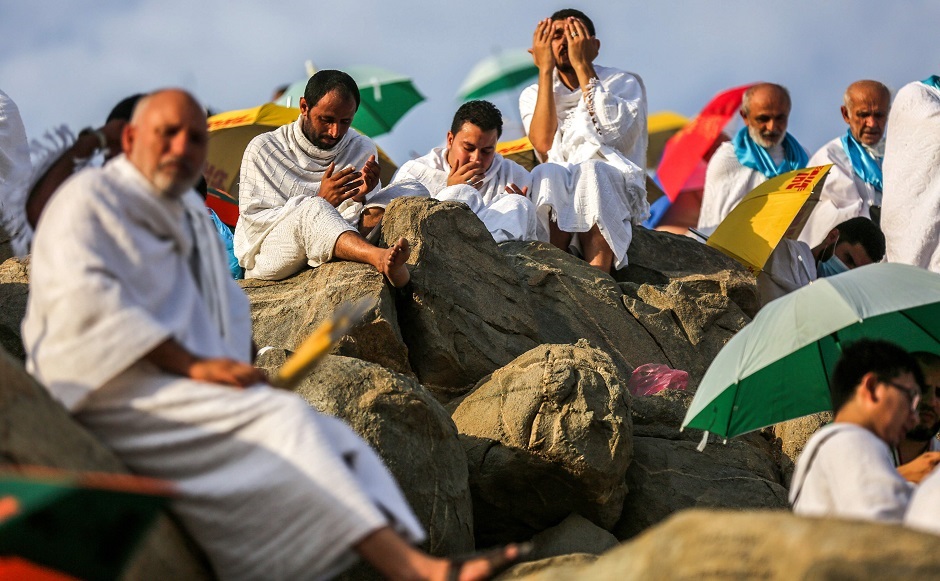 Pilgrims gather on Mount Arafat during Hajj on August 20, 2018. AFP