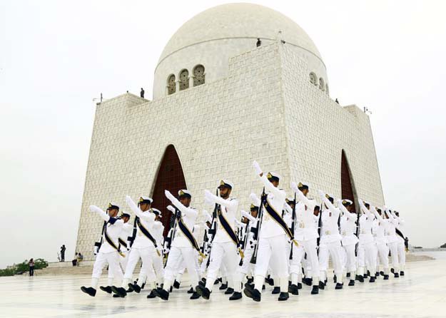 Pakistan Navy's change of guard at the Quaid's Mausoleum. PHOTO: PAKISTAN NAVY