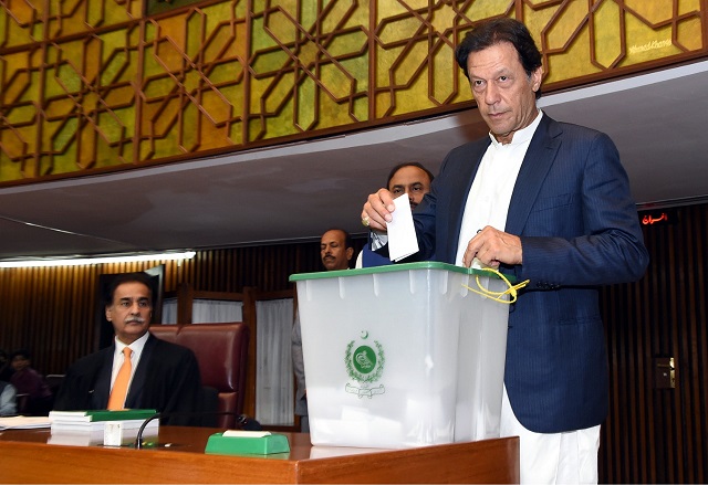 PTI chairman Imran Khan casts vote PHOTO: APP